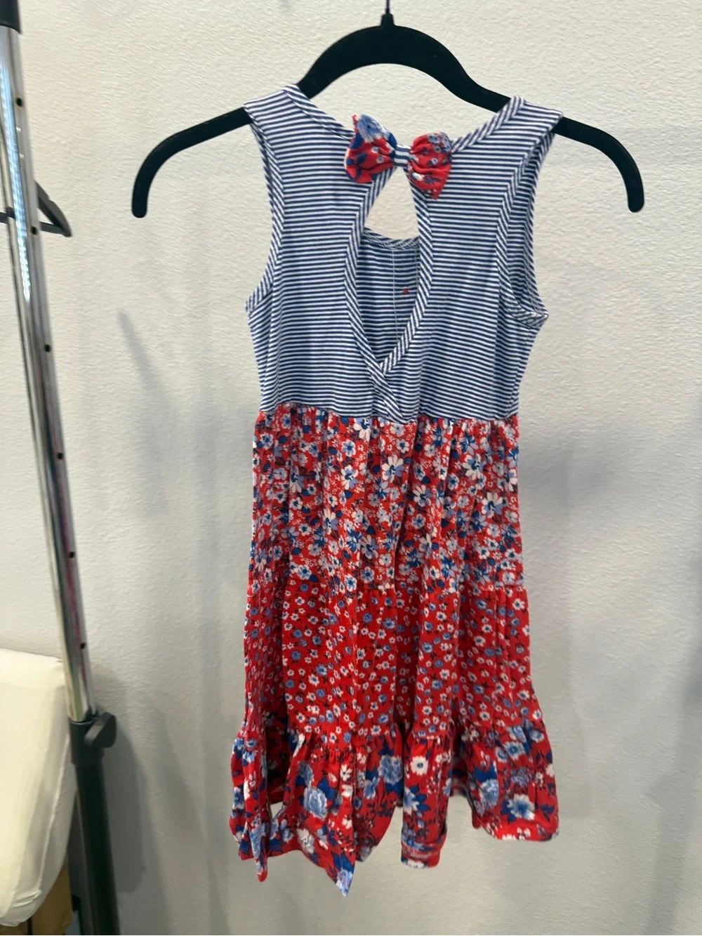 Girl’s Jona Michelle Red Floral & Blue Stripe Sleeveless Dress Sz 8
